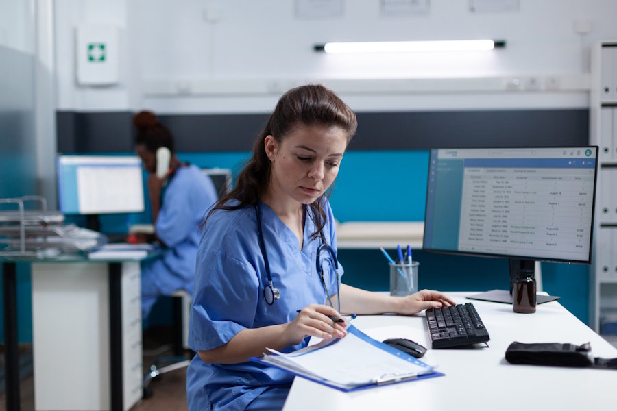 AI Scribes for Mental Health Providers: What to Actually Look For