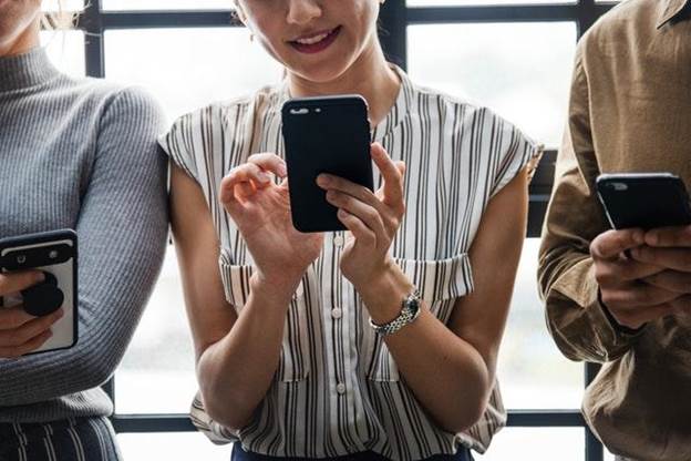 Cross-platform vs. single platform development - Here's what you should know