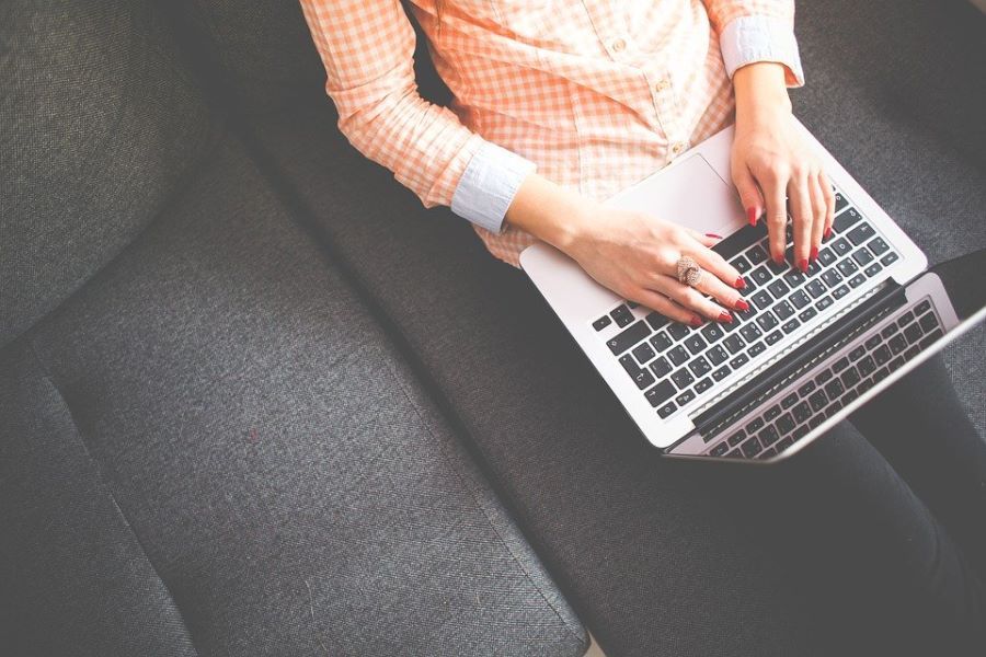 What Is More Important for CS Students, Java or Android?
