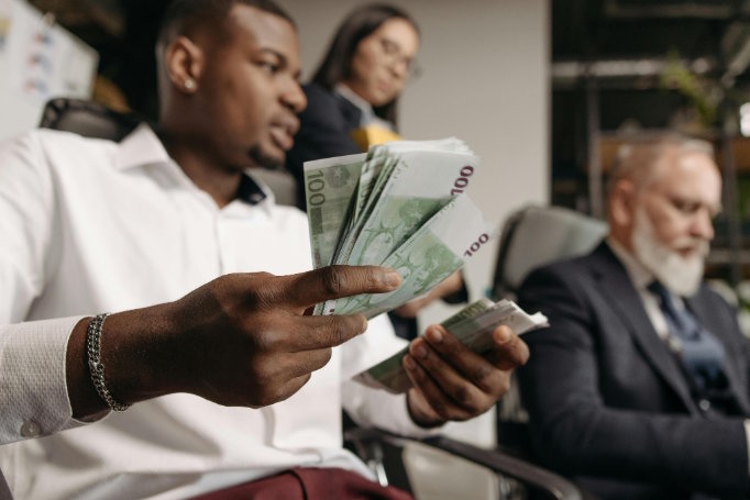 Financial Planning For Freelancers: A System That Works With Unsteady Income