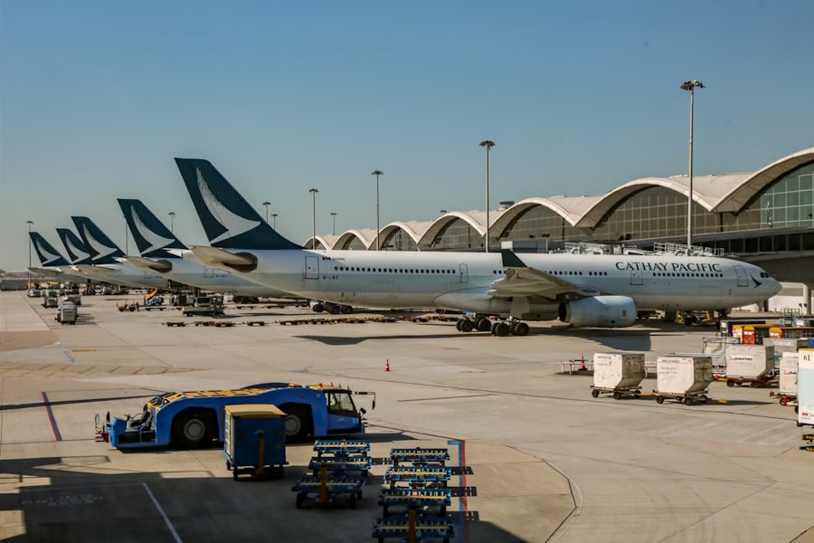 Hardware Launch Logistics: When Air Freight Makes Sense for Electronics and Tech Components from Asia