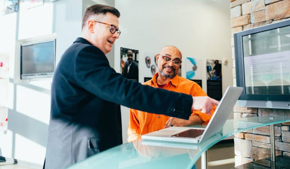 How to Keep Your Software Development Team Motivated: 10 Ideas for Canadian Companies