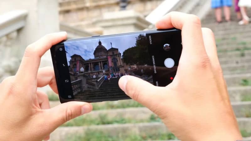 How to take photos in RAW format with your Samsung Galaxy S10