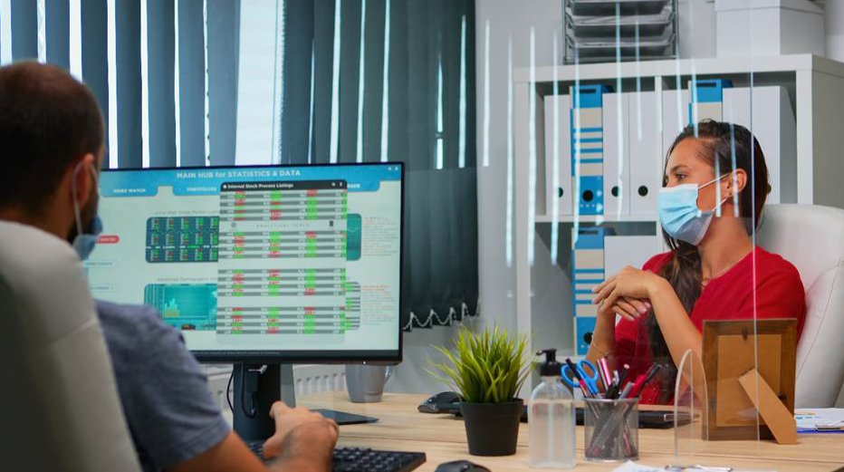 Software-Only or Outsourced Mental Health Billing Services? Here's What to Compare First