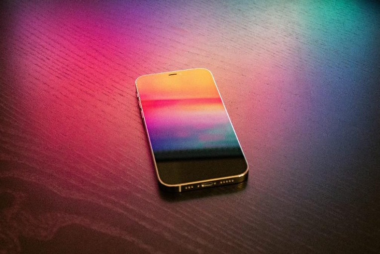 The Hidden Value Sitting in Your Old Gadgets