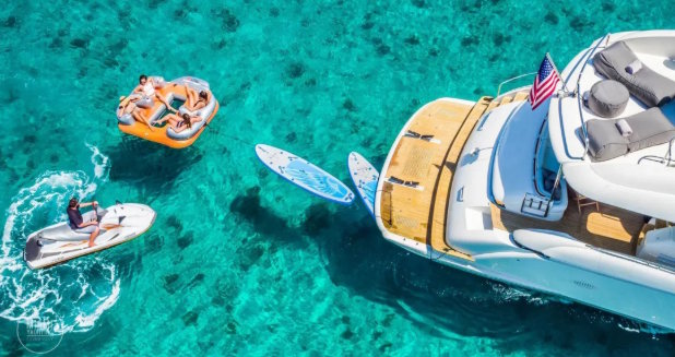 Exclusive Yacht